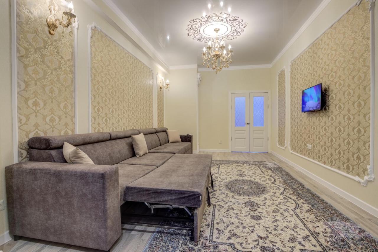 Apartamento 2-Ком Квартира Bishkek Exterior foto